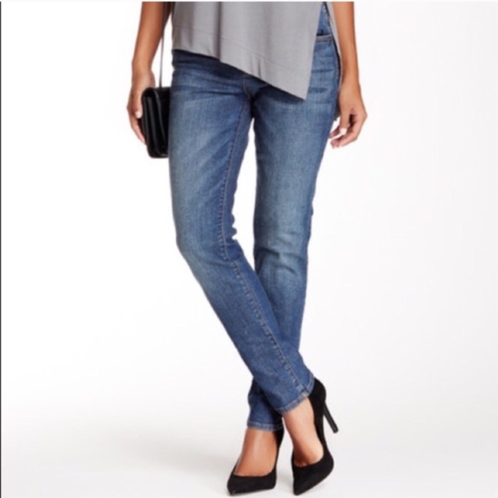 Petite KUT from the Kloth Jeans